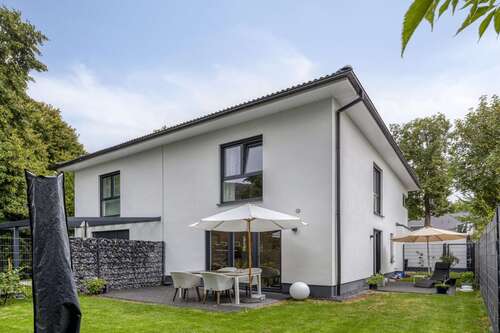 Foto - Haus zum Kaufen in Willich-Neersen 699.000,00 € 145 m²