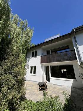 Foto - Haus zum Kaufen in Schwaig bei Nürnberg 680.000,00 € 160 m²