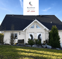 Haus zum Kaufen in Steinenbronn 1.249.000,00 € 281.86 m²