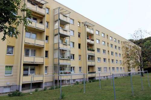 Foto - Wohnung zum Mieten in Altenburg 390,00 € 59.91 m²