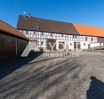 Haus zum Kaufen in Bad Arolsen Schmillinghausen 159.000,00 € 220 m² - Bad Arolsen / Schmillinghausen
