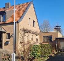 Haus zum Kaufen in JÜchen Gierath 497.000,00 € 165 m²
