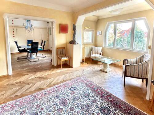 Foto - Haus zum Kaufen in Stuttgart 1.870.000,00 € 300 m²