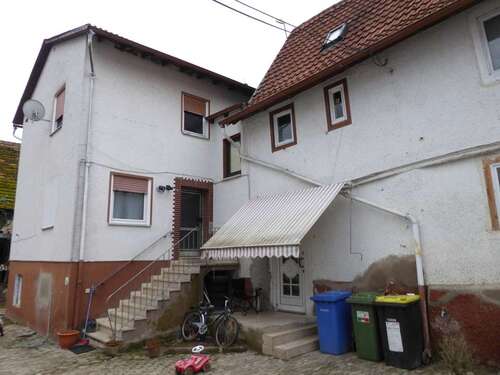 Foto - Haus zum Kaufen in Hungen 650.000,00 € 550 m²