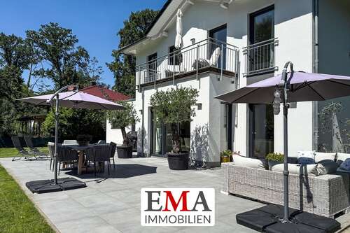 Foto - Haus zum Kaufen in Schönwalde-Glien 1.300.000,00 € 167 m²