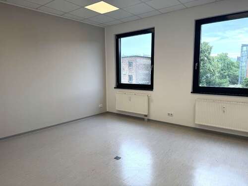 Foto - Büro in Berlin 1.656,82 € 91.5 m²