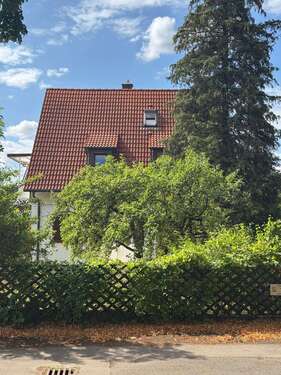 Foto - Haus zum Kaufen in Stuttgart 550.000,00 € 160 m²