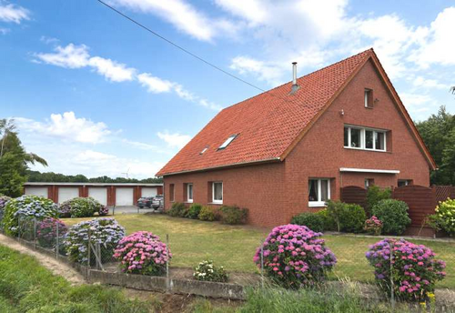 Foto - Haus zum Kaufen in Versmold 485.000,00 € 275 m²