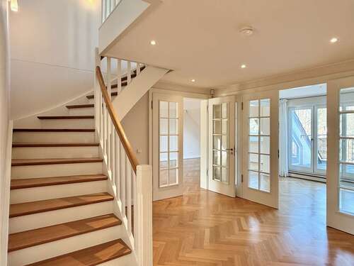 Foto - Wohnung zum Mieten in Düsseldorf 4.500,00 € 172 m²