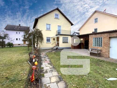 Foto - Haus zum Kaufen in Schwandorf 275.000,00 € 109 m²