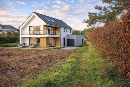 Foto - Grundstück zu verkaufen in Steinbach 682.500,00 € 455 m²