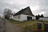Haus zum Kaufen in Löhne 112.000,00 € 184 m²