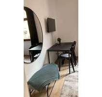 WG-Zimmer in Stuttgart 630,00 € 16 m²