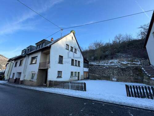 Foto - Haus zum Kaufen in Niederzissen 189.000,00 € 175 m²