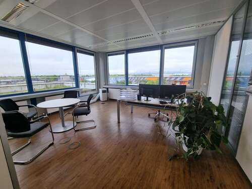 Foto - Spezialgewerbe in Frankfurt am Main 3.890,00 € 314.05 m²