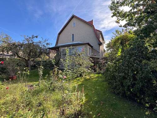 Foto - Haus zum Kaufen in Berlin 1.350.000,00 € 136 m²