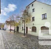 Haus zum Kaufen in Burglengenfeld 760.000,00 € 332 m²