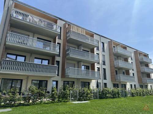 Foto - Wohnung zum Mieten in Pentling 895,00 € 61.15 m²