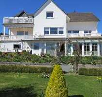 Haus zum Kaufen in Usingen 735.000,00 € 407 m²