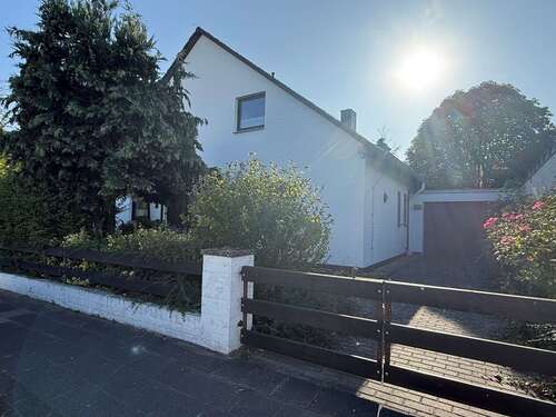 Foto - Haus zum Kaufen in Helmstedt 269.000,00 € 142 m²