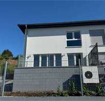 Haus zum Mieten in Thaleischweiler-Fröschen 2.400,00 € 170 m²