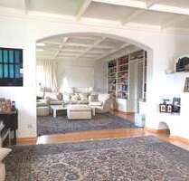 Haus zum Kaufen in Gmund a. Tegernsee 3.850.000,00 € 241 m²