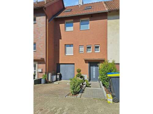 Foto - Haus zum Kaufen in Langenhagen 430.000,00 € 135 m²