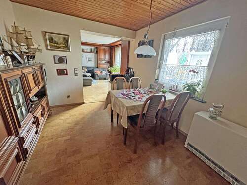 Foto - Haus zum Kaufen in Niedernhausen- Oberjosbach 285.000,00 € 93 m²