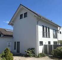 Haus zum Kaufen in Stephanskirchen 1.080.000,00 € 176 m²