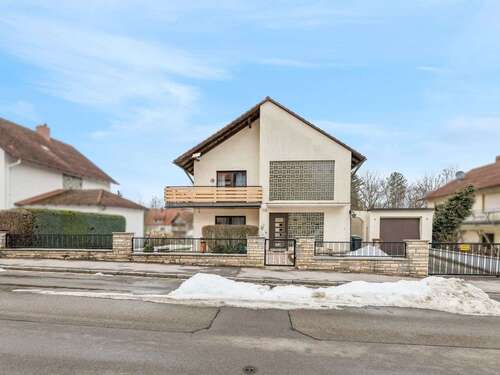 Foto - Haus zum Kaufen in Schwabach 499.000,00 € 170 m²