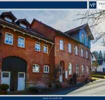 Haus zum Kaufen in Schleusingen Altendambach 399.000,00 € 390 m² - Schleusingen / Altendambach