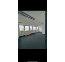 Büro in München 8.200,00 € 328 m²