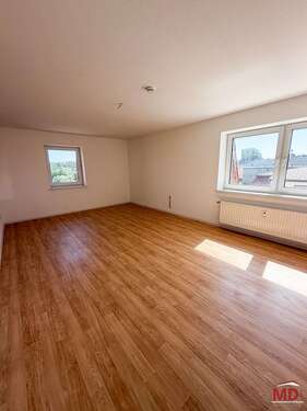 Foto - Wohnung zum Mieten in Oelsnitz 494,00 € 76 m²