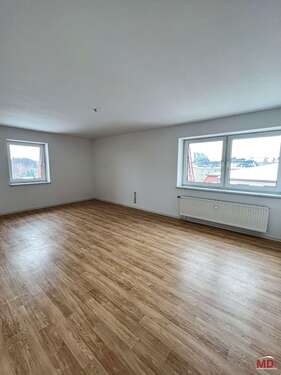 Foto - Wohnung zum Mieten in Oelsnitz 494,00 € 76 m²