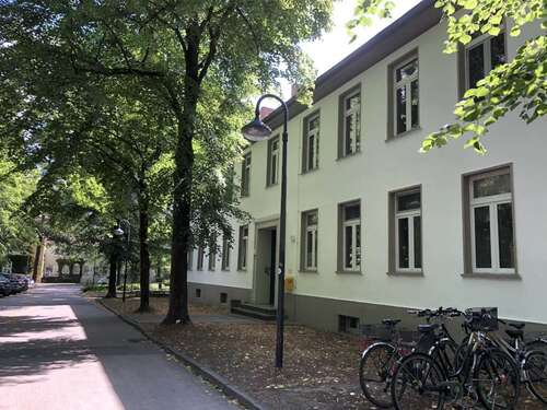 Foto - Wohnung zum Mieten in Bernburg (Saale) 345,00 € 44.71 m²