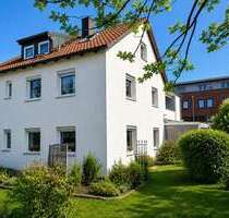 Haus zum Kaufen in Neufahrn 1.260.000,00 € 241 m²