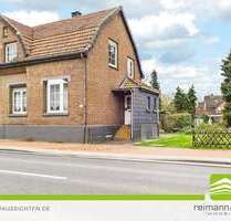 Haus zum Kaufen in Heinsberg 125.000,00 € 110.04 m²