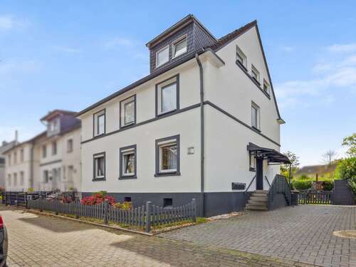 Foto - Haus zum Kaufen in Castrop-Rauxel 379.000,00 € 195 m²