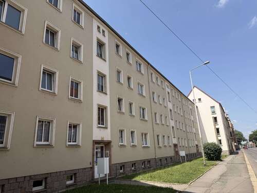 Foto - Wohnung zum Mieten in Zwickau 330,00 € 48 m²