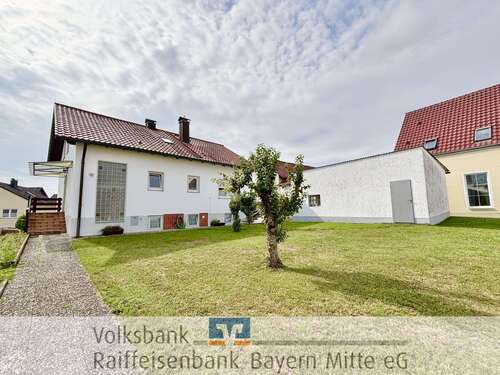 Foto - Haus zum Kaufen in Großmehring 549.000,00 € 165.92 m²
