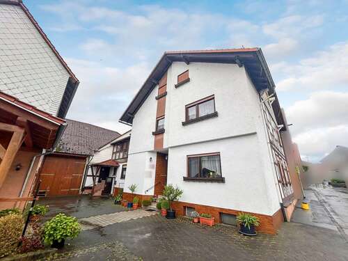 Foto - Haus zum Kaufen in Schotten 179.000,00 € 216.74 m²