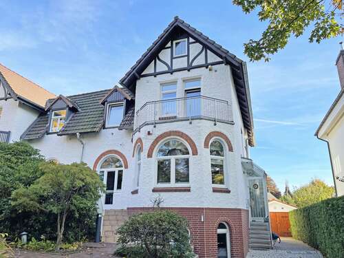 Foto - Haus zum Kaufen in Hamburg 1.950.000,00 € 228 m²