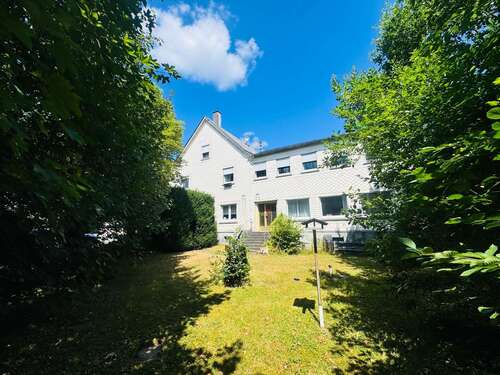 Foto - Haus zum Kaufen in Winkelbach 179.000,00 € 250 m²