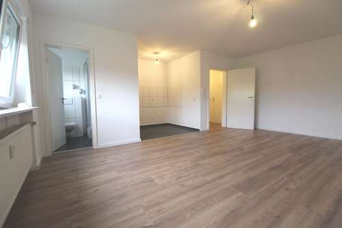 Foto - Wohnung zum Mieten in Rüsselsheim 480,00 € 32 m²