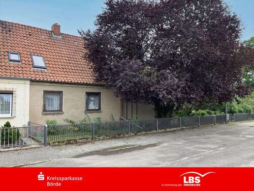 Foto - Haus zum Kaufen in Weferlingen 78.000,00 € 100 m²