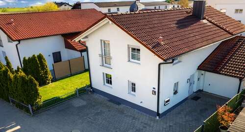 Foto - Haus zum Kaufen in Moosthenning 595.000,00 € 136 m²