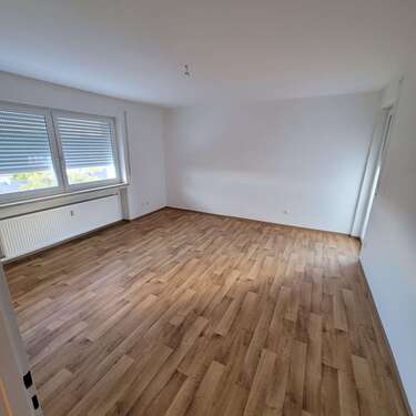 Foto - Wohnung zum Mieten in Freilassing 799,76 € 61.52 m²