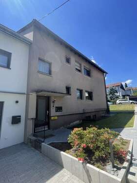 Foto - Haus zum Kaufen in Leonberg 449.900,00 € 163 m²