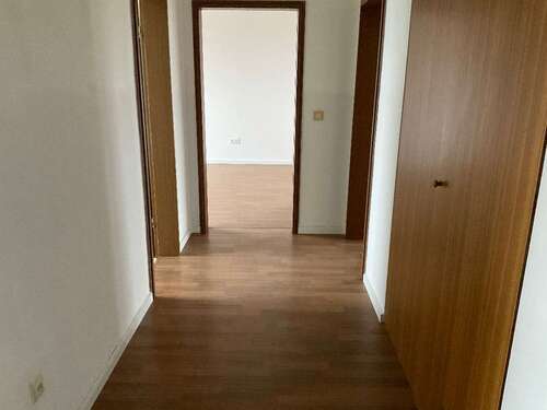 Foto - Wohnung zum Mieten in Kitzingen 272,86 € 61.38 m²