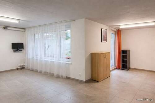 Foto - Halle in Olching Neu-Esting 395,00 € 31 m²